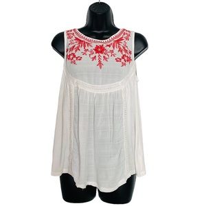 Knox Rose Bohemian Floral Tribal Embroidered Peasant Top Small Red White